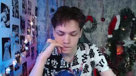 Snapshot of kevin_joestar chatting on 12.05.25 Kevin online show from 12.05.25