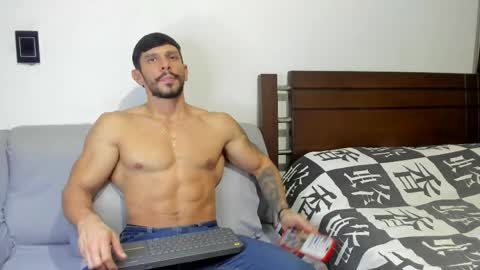 kevin_malone22 online show from 06.08.26