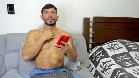 kevin_malone22 online show from 06.12.26