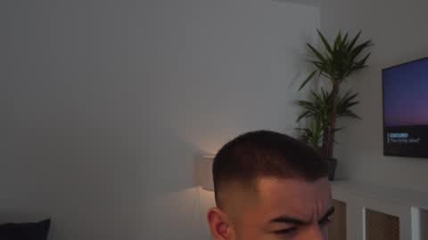 Snapshot of kevinandresxx chatting on 01.20.25 Kevin online show from 01.20.25