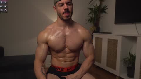 Snapshot of kevinandresxx chatting on 01.25.25 Kevin online show from 01.25.25