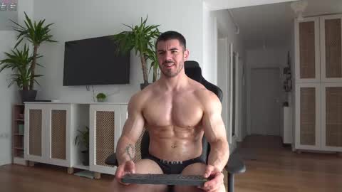 Snapshot of kevinandresxx chatting on 03.11.25 Kevin online show from 03.11.25