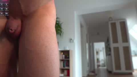 Snapshot of kevinandresxx chatting on 09.25.25 Kevin online show from 09.25.25