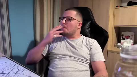 Kevinn online show from 10.17.25