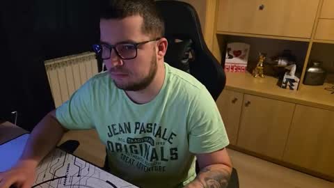 Snapshot of kevinnlovely95 chatting on 02.09.26 Kevinn online show from 02.09.26