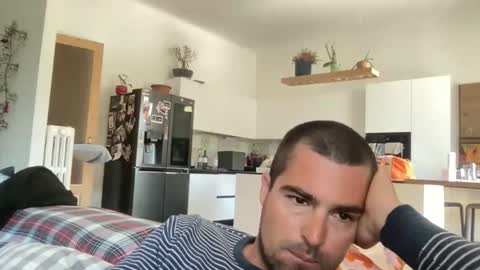 kevinpillobello online show from 05.09.26