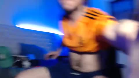 kevinsantiag0 online show from 02.13.26