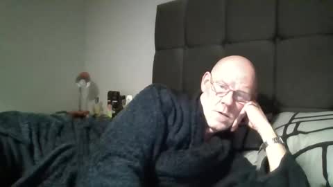 kevlooking4sez online show from 01.05.25