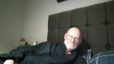 kevlooking4sez online show from 01.17.26