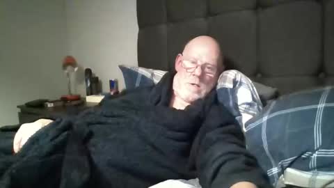 kevlooking4sez online show from 03.11.26