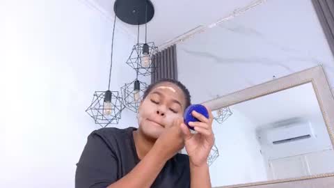 Snapshot of keyla_mejia chatting on 06.28.26 Keyla online show from 06.28.26