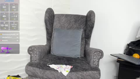 Keila Milf online show from 01.15.25