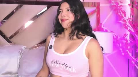 Snapshot of keyla_noa chatting on 05.13.26 Keyla noa online show from 05.13.26
