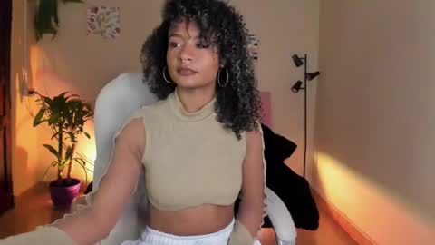 Snapshot of keyla_roberts_ chatting on 01.25.25 Adhara. Help me reach 100 likes online show from 01.25.25