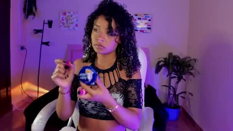 Snapshot of keyla_roberts_ chatting on 02.16.25 Adhara. Help me reach 100 likes online show from 02.16.25