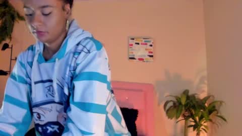 Snapshot of keyla_roberts_ chatting on 02.26.25 Adhara. Help me reach 100 likes online show from 02.26.25