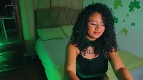 Snapshot of keyla_roberts_ chatting on 03.17.26 Adhara. Help me reach 100 likes online show from 03.17.26