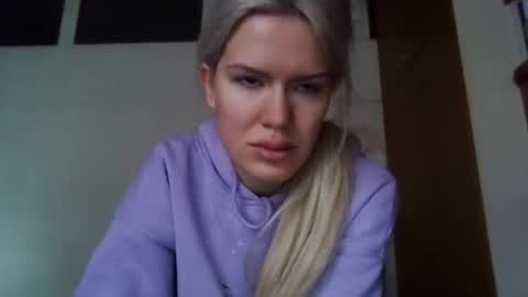 Snapshot of keylala chatting on 01.13.25 Keyla online show from 01.13.25