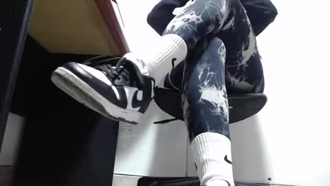 Snapshot of keylie_saenz28 chatting on 10.17.25 online show from 10.17.25