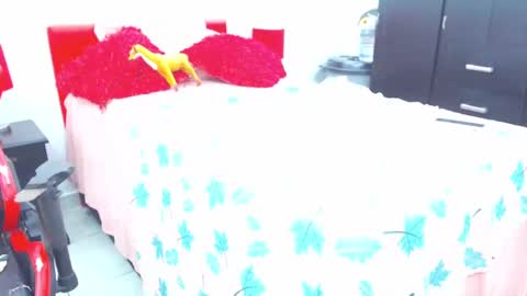 Snapshot of keyra_dainty chatting on 01.30.25 Sandy Saenz online show from 01.30.25