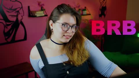 Snapshot of keytsilvas chatting on 12.11.24 Keyt online show from 12.11.24