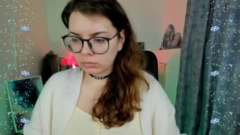 Snapshot of keytsilvas chatting on 12.22.24 Keyt online show from 12.22.24