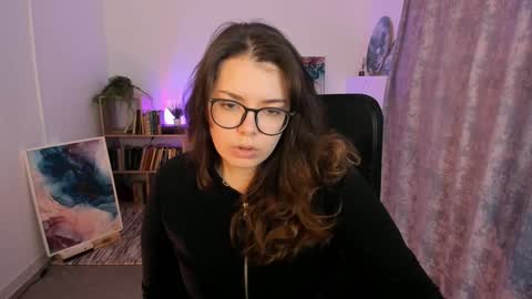 Snapshot of keytsilvas chatting on 12.30.24 Keyt online show from 12.30.24