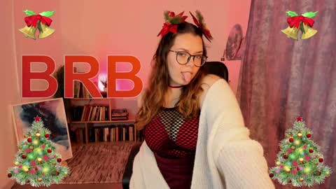 Snapshot of keytsilvas chatting on 12.30.24 Keyt online show from 12.30.24