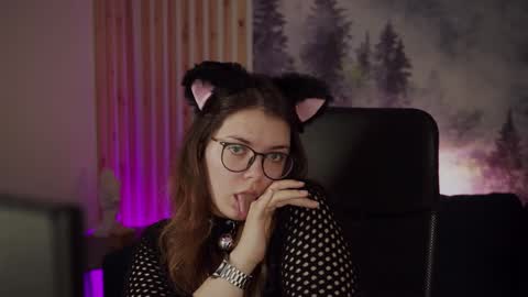 Snapshot of keytsilvas chatting on 01.20.25 Keyt online show from 01.20.25