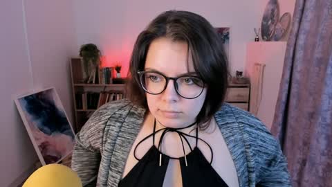 Snapshot of keytsilvas chatting on 01.31.25 Keyt online show from 01.31.25