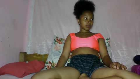 khaissa online show from 12.21.25