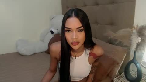 Snapshot of khalifafoxxxx chatting on 02.28.25 khalifa online show from 02.28.25