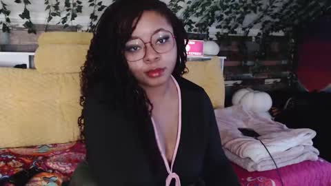 Snapshot of khayaparker chatting on 02.09.25 Khaya online show from 02.09.25