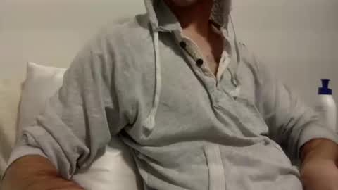 Snapshot of kheaven711 chatting on 10.14.25 Kheaven711 online show from 10.14.25