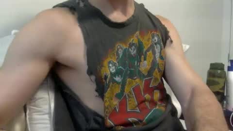 Snapshot of kheaven711 chatting on 11.12.25 Kheaven711 online show from 11.12.25