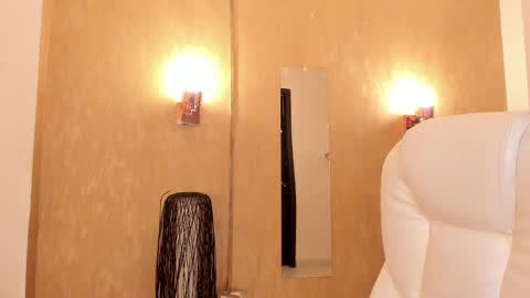 Khloe online show from 02.18.25