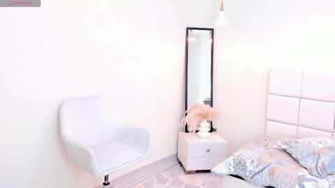 Khloe online show from 04.25.26