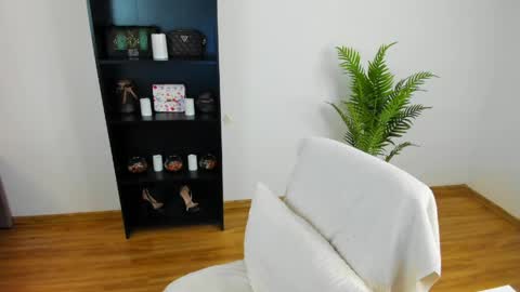 Khloe online show from 05.28.26