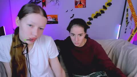 khloebeauty online show from 10.29.25