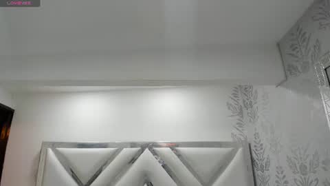 Khloe online show from 07.18.26