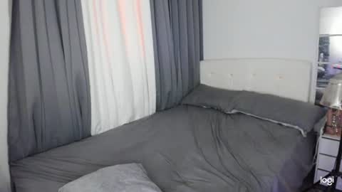 ur gurl Khloe online show from 07.07.26