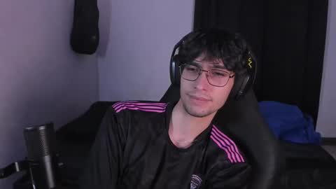 khozler_ online show from 09.22.25