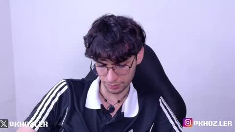 Snapshot of khozler_ chatting on 02.13.26 khozler_ online show from 02.13.26