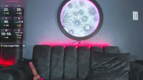 Khriss brown online show from 02.28.25