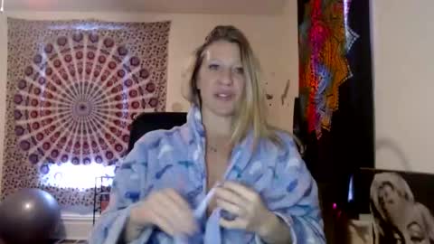 Snapshot of khwildnnout chatting on 12.11.24 KELLYWILDNNOUT online show from 12.11.24