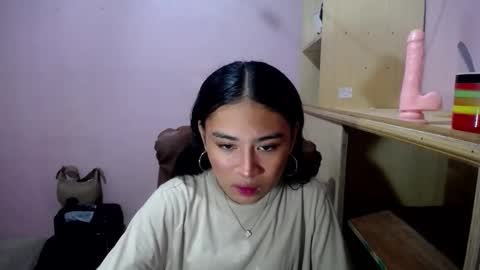 Snapshot of kiana4uxoxo chatting on 10.25.25 Kiana online show from 10.25.25