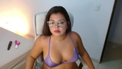 Kiara Evans online show from 04.08.26