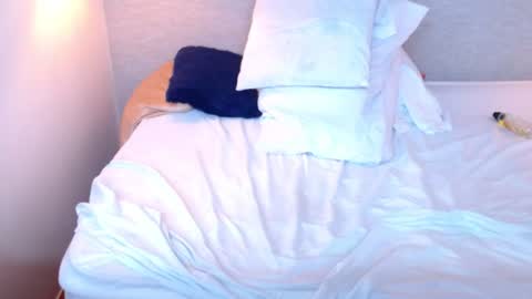 Kiara online show from 12.29.24