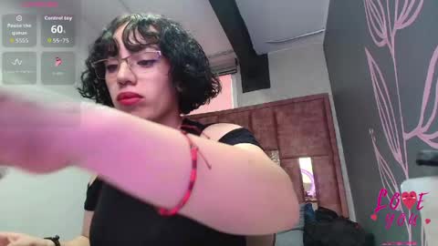 KIARA FOX online show from 04.23.26
