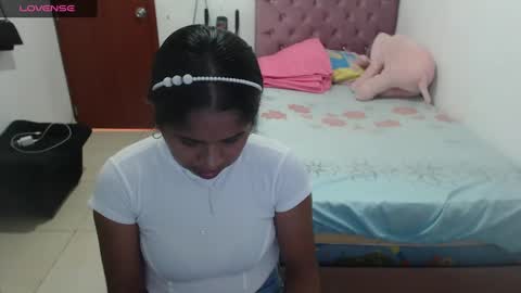 Kiara online show from 12.12.24